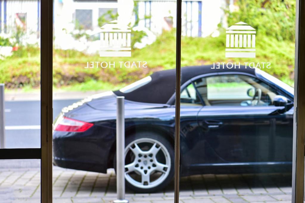Stadt Hotel อิเซอร์โลห์น ภายนอก รูปภาพ